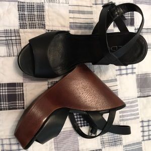 Aldo black wedge size 36